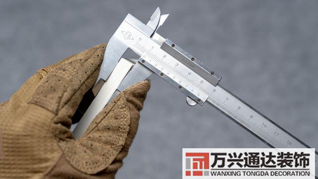 裝修開關裝修開關插座布局圖